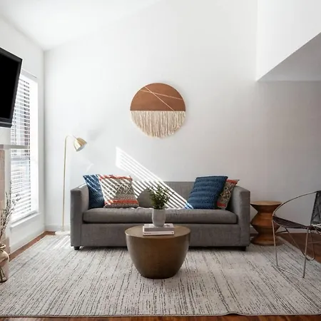 Cozy 2Br Retreat In Dt Austin Pets And Parking! Villa